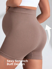 Pregnant woman's maternity panty